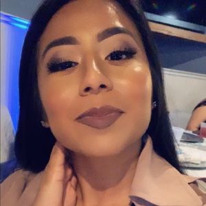 Meet your Posher, Johana